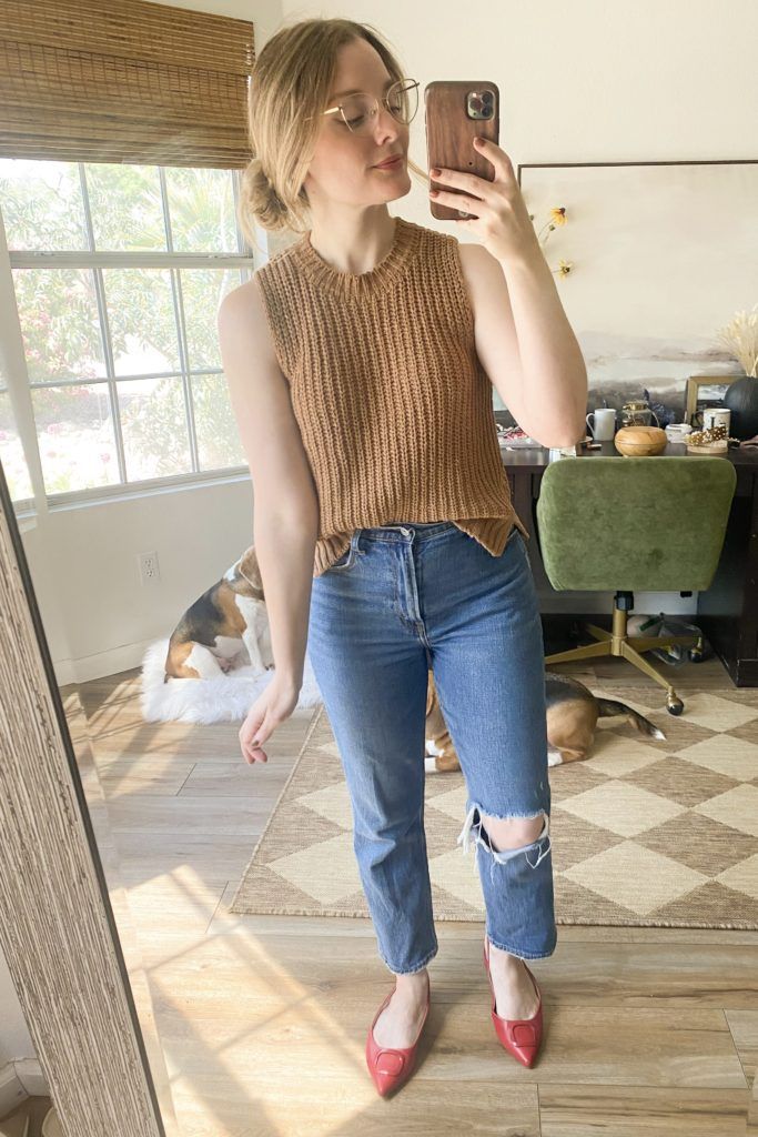 abercrombie ankle straight jeans. jeans for short girls. flattering jeans. straight leg jeans.