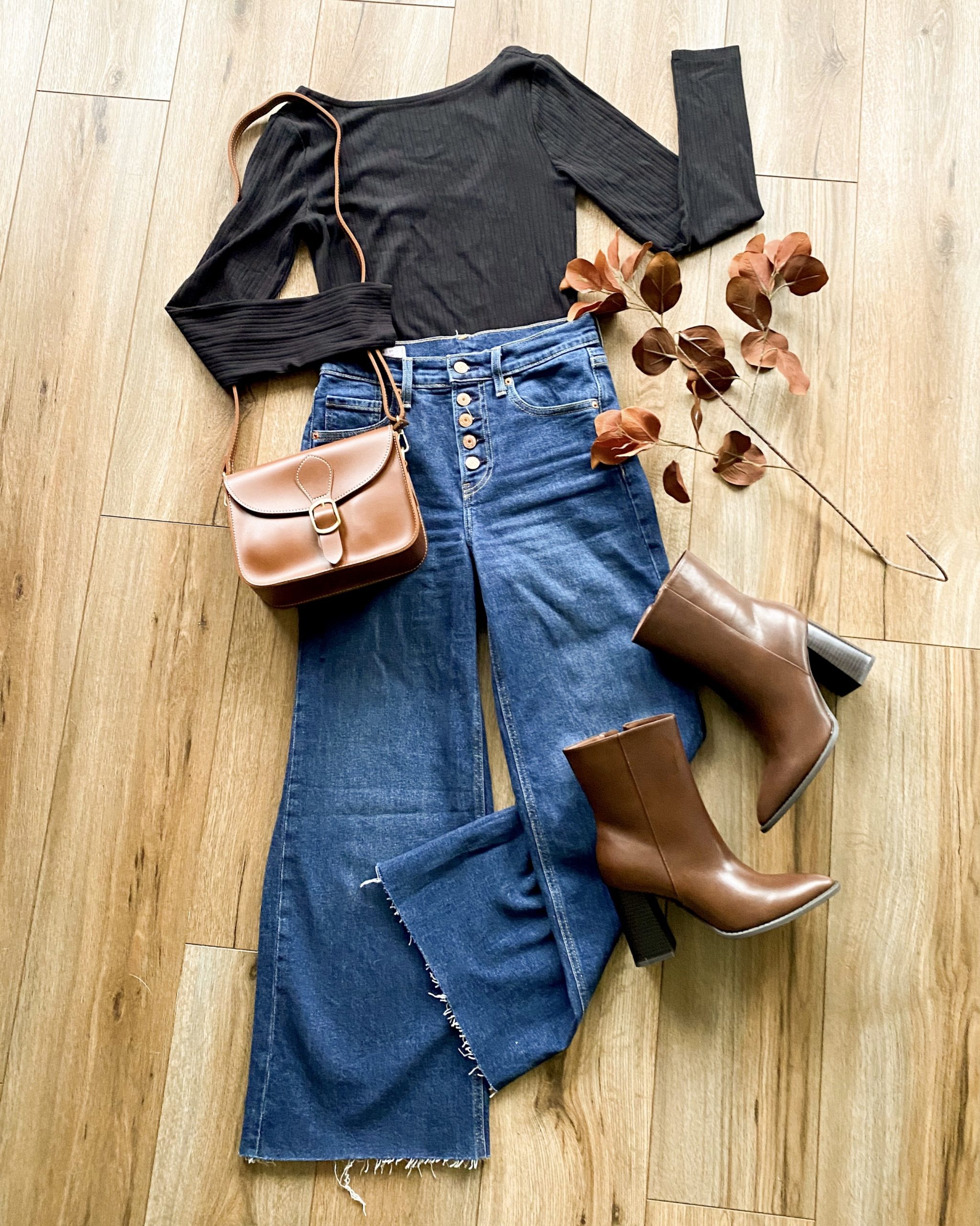 eras tour outfits. midnights era fall outfit. taylor swift fall outfit. wide leg jeans. black bodysuit