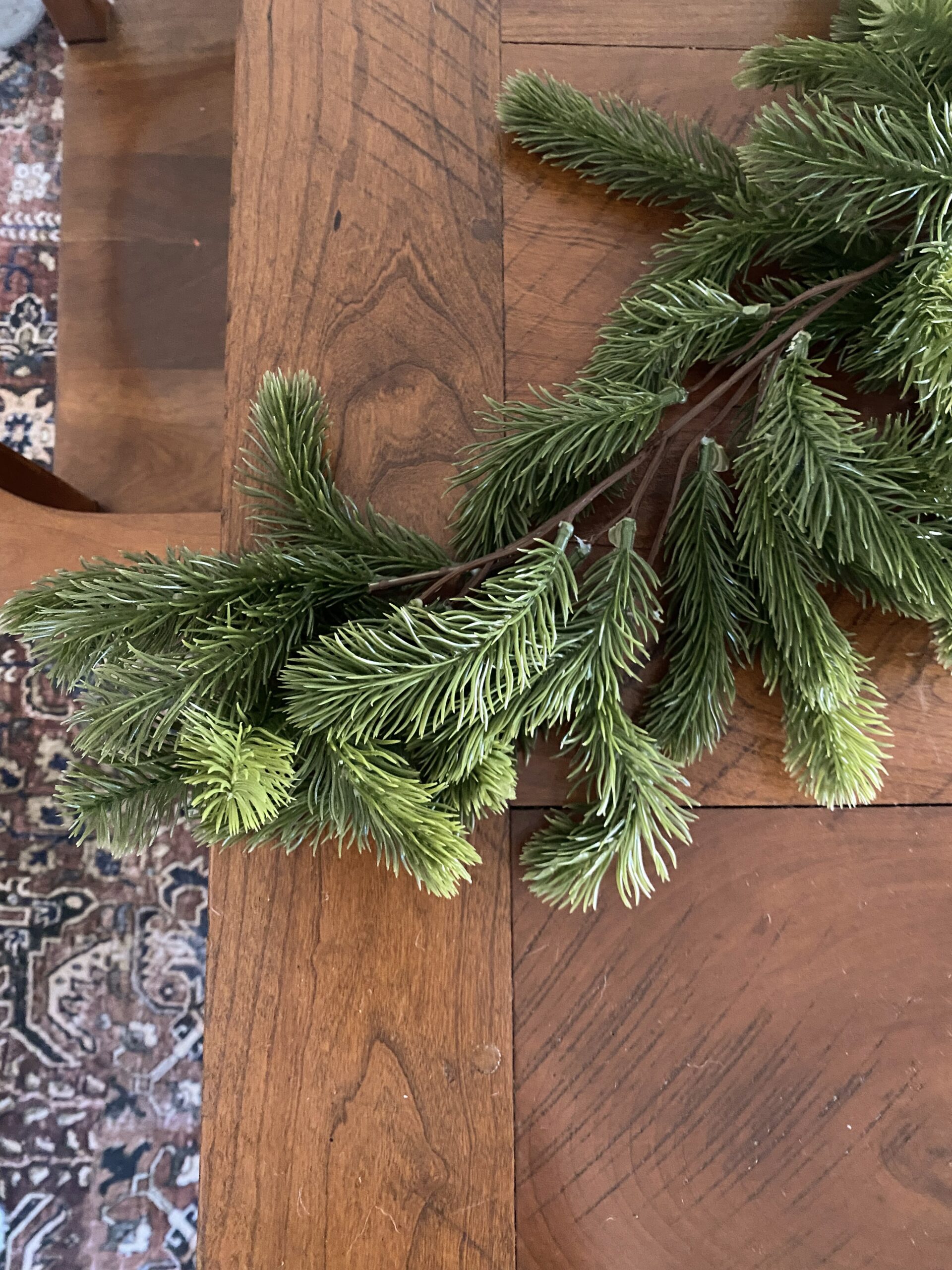 PARTY JOY 6FT Christmas Garland Pine. christmas garland on dinging table. faux christmas garland review.